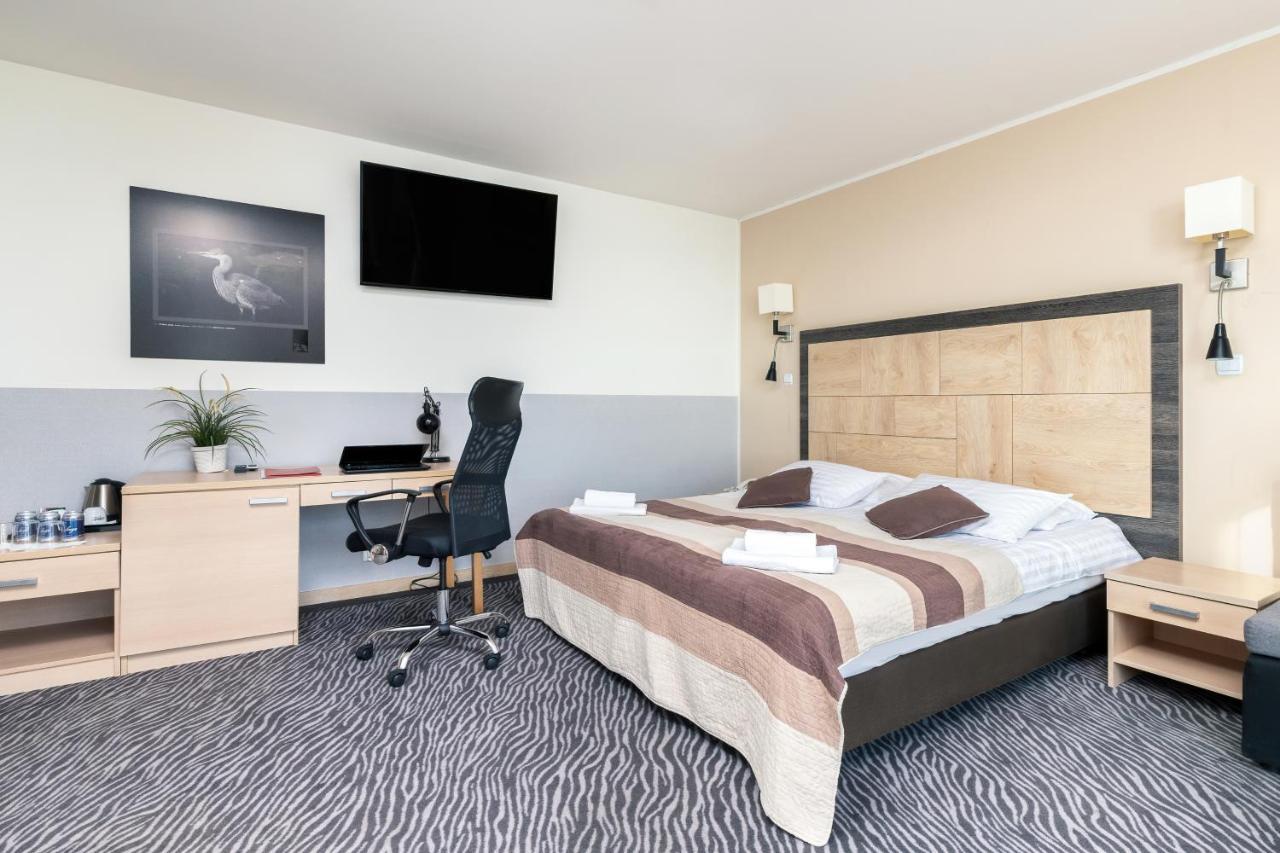Hotel Nad Wisla Тчев Экстерьер фото